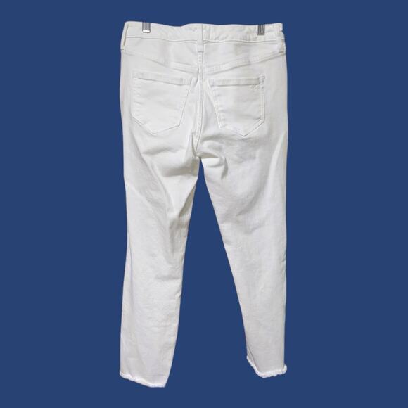 WILLIAM RAST Junior Ripped Cuffed Boyfriend Jeans Retail $79.50 Size 25 - Picture 3 of 4